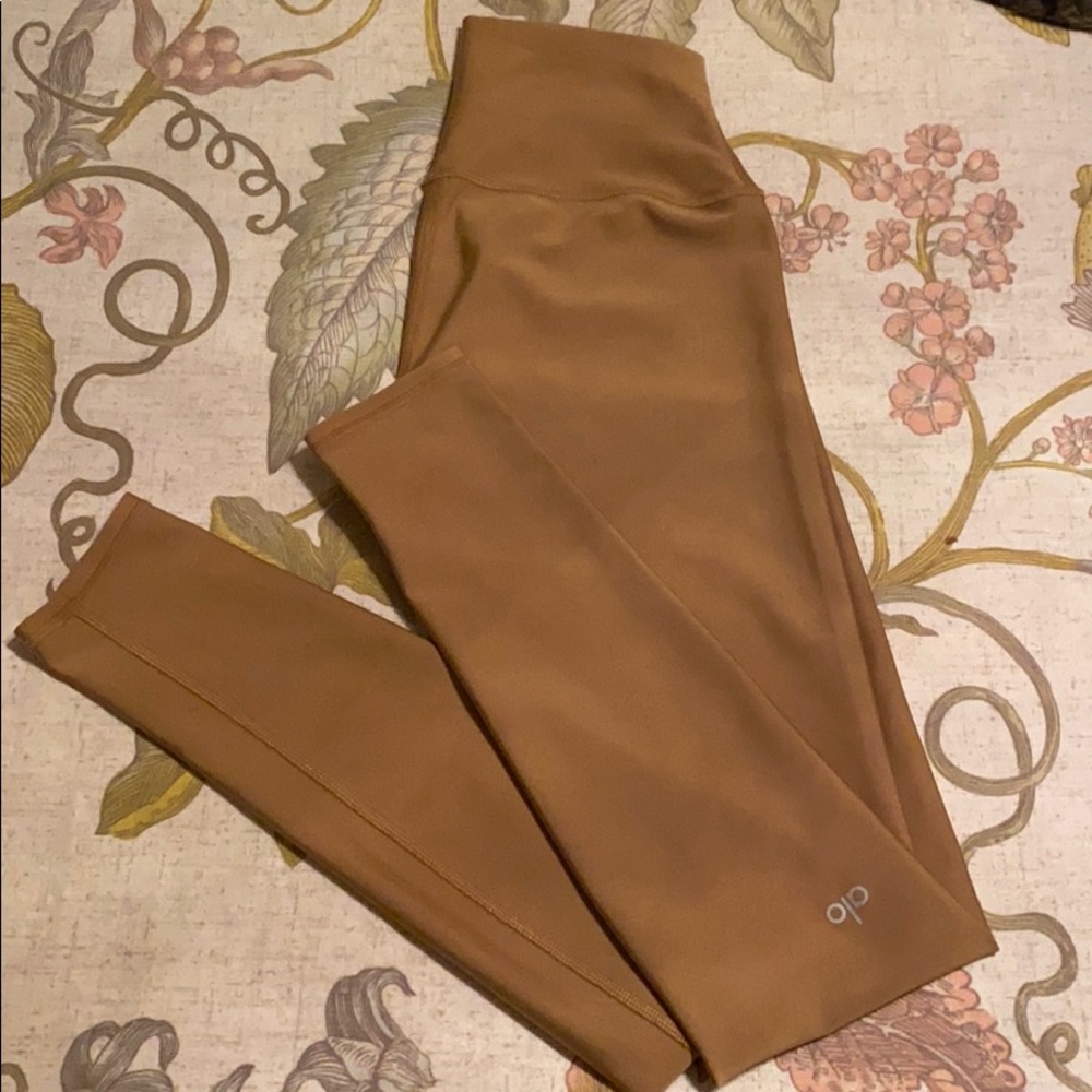 Athletic leggings